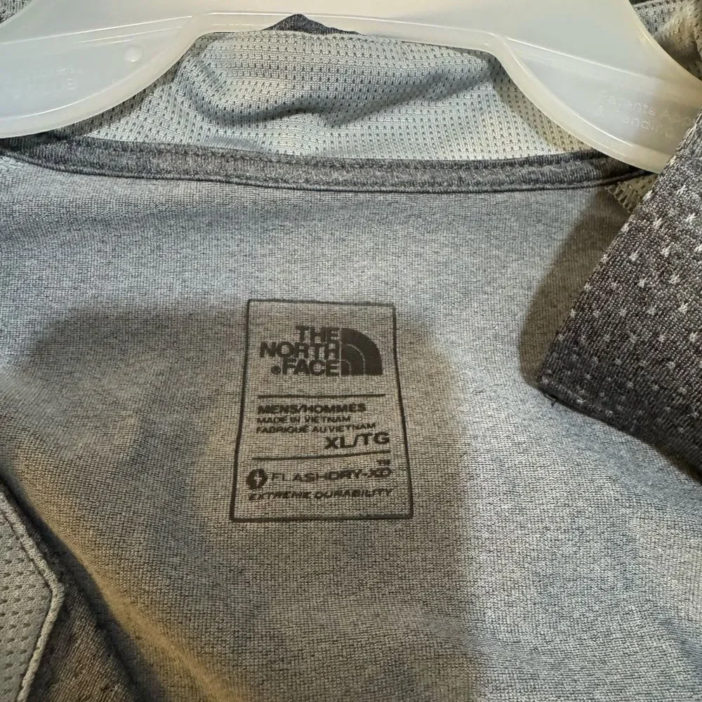 North Face Mountain Athletics FlashDry-XD 1/4 Zip Pullover Men XL  Gray Black